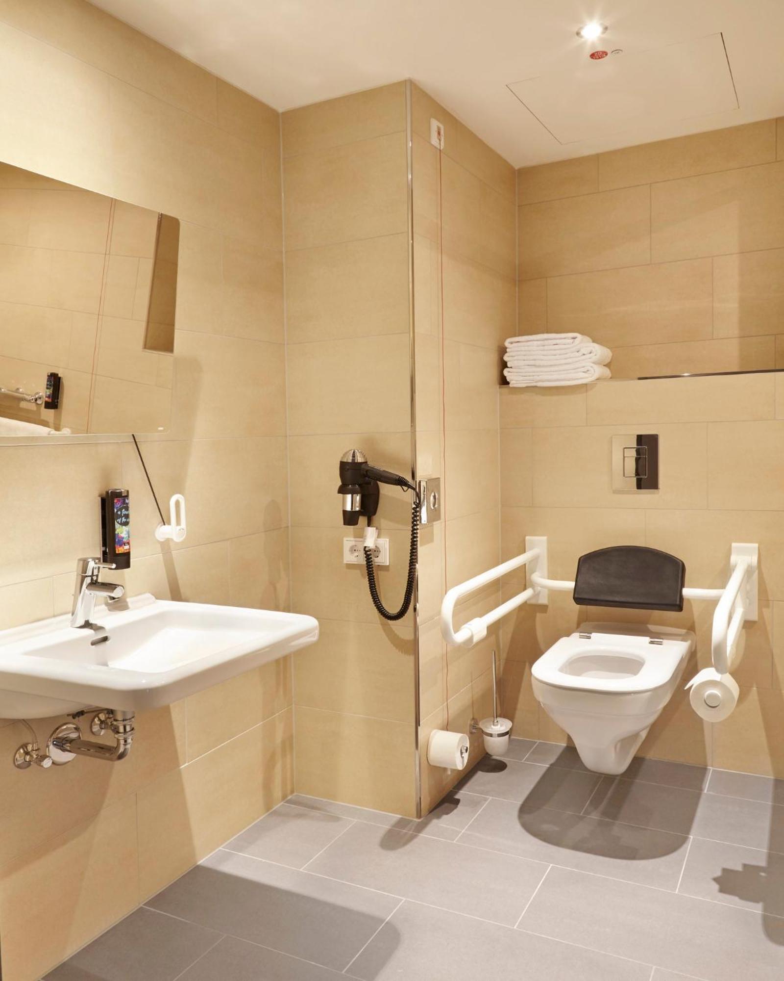 Holiday Inn - The Niu, Air Frankfurt Messe By Ihg فرانكفورت المظهر الخارجي الصورة